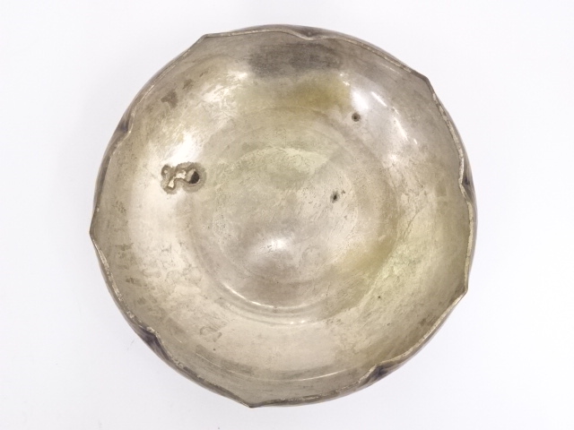 1054  銅打出輪花菓子器　丸形菓子鉢　古物　骨董品 1054 銅打出輪花菓子器 丸形菓子鉢 古物 骨董品 1054 銅